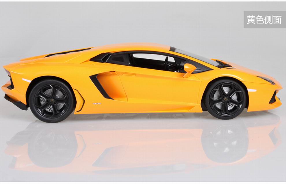 双鹰e628-001 兰博基尼无线仿真驾驶仪遥控模型车 塑料&五金件适用6岁