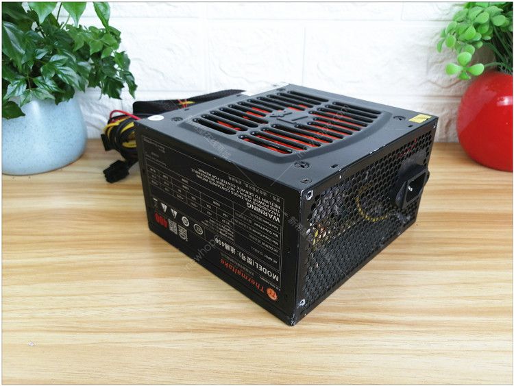 tt 途腾400 额定300w 台式机电脑电源 atx宽幅静音电竞游戏主机电源