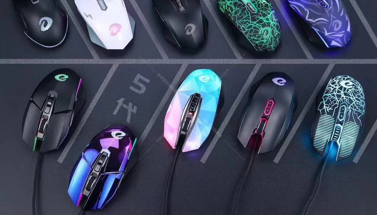 达尔优牧马人cm635二代手感裂纹黑色有线鼠标lol吃鸡绝地求生电脑机械